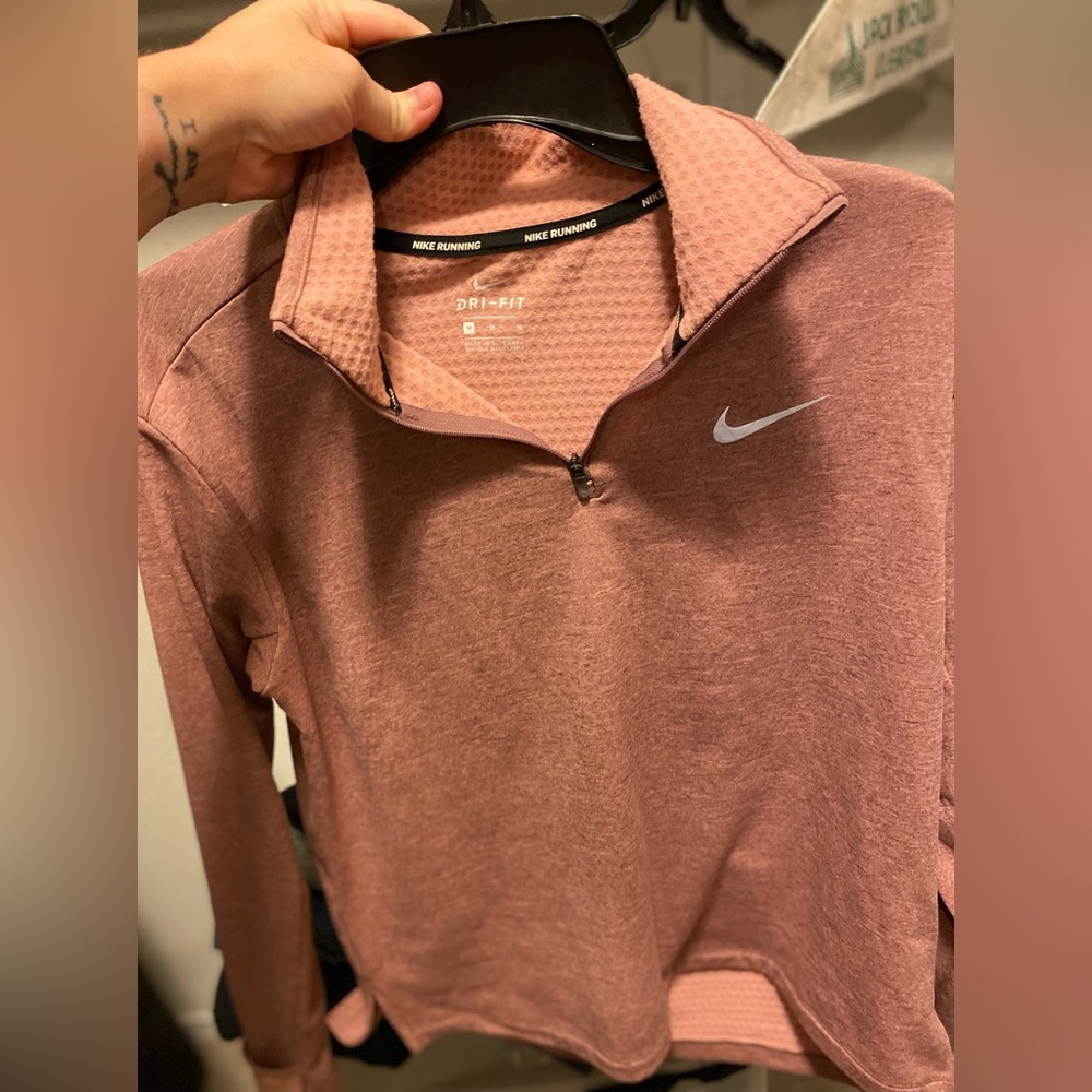 Rusty pink Nike dri fit pullover